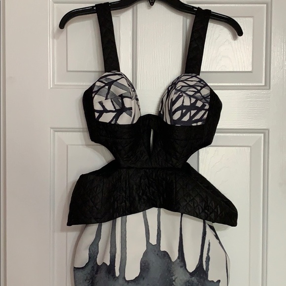 Cocktail/Party Dress - Picture 5 of 6